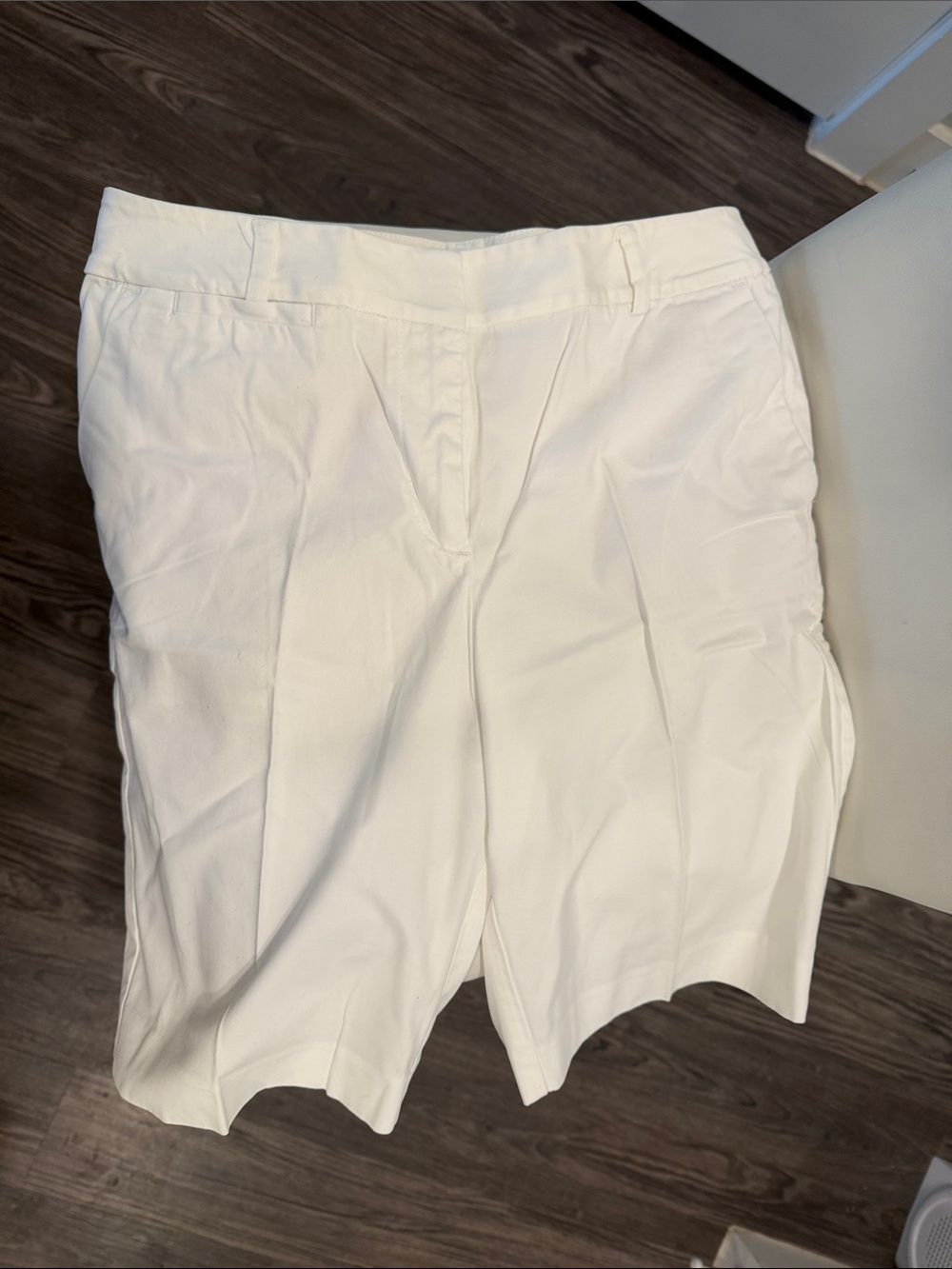 Talbots White Tailored Bermuda Shorts